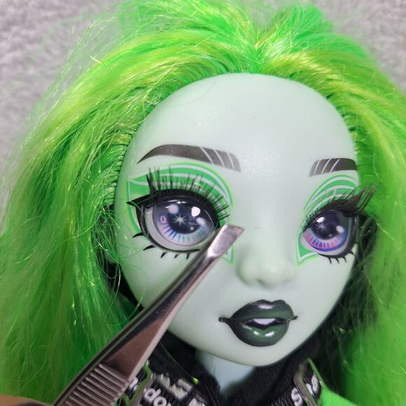 Harley Limestone Rainbow Vision Shadow High Doll Toy Partial Outfit Neon Green - Picture 5 of 13